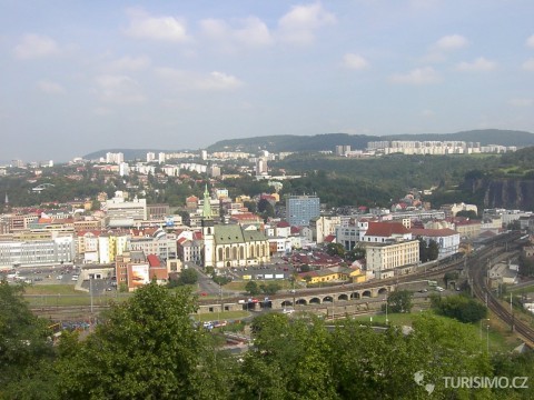 Pohled na centrum Ústí nad Labem z Větruše, autor: Ondrej.konicek