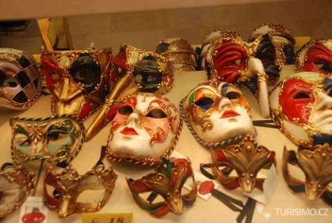 Benátské masky, autor: Chiara Marra