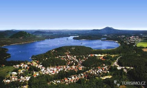 Krajina kolem jezera, autor: doksy.de