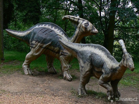 Makety dinosaurů jsou v životní velikosti, doprovázeny zvukovými efekty, autor: Cheva