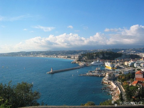 St. Tropez s rozkládá v oblasti azurového pobřeží, autor: fileuploadbot
