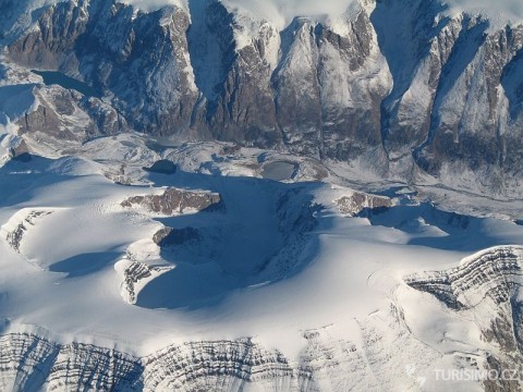 Ostrov Grónsko je vlastně jeden velký ledovec, který neroztaje ani v létě, autor: Túrelio