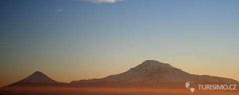 Bájná hora Ararat, autor: narjan