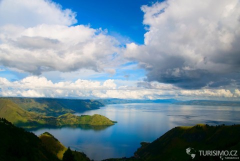 Jezero Toba nabízí spoustu aktivit pro zpestření dlouhé chvíle, autor: manyloba