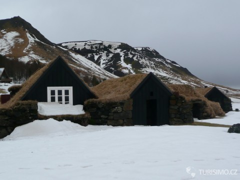 Staré islandské obydlí, autor: ezioman