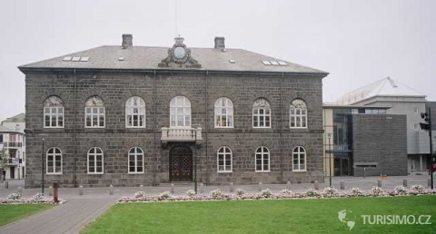 Budova Islandského parlamentu, autor: Maksim