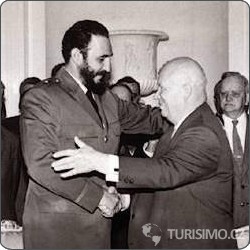 Fidel Casto a Krushev, autor: blatantNews.com